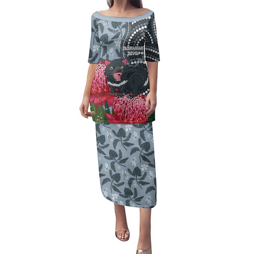 Personalised Tasmanian Devil Australia Family Matching Puletasi and Hawaiian Shirt Waratah Indigenous Art - Aussie Hoodie