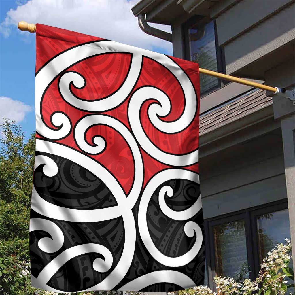 New Zealand Garden Flag Maori Koru Tino Rangatiratanga Color - Aussie Hoodie