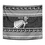 New Zealand Christmas Rugby Personalised Tapestry Meri Kirihimete All Black Maori - Aussie Hoodie