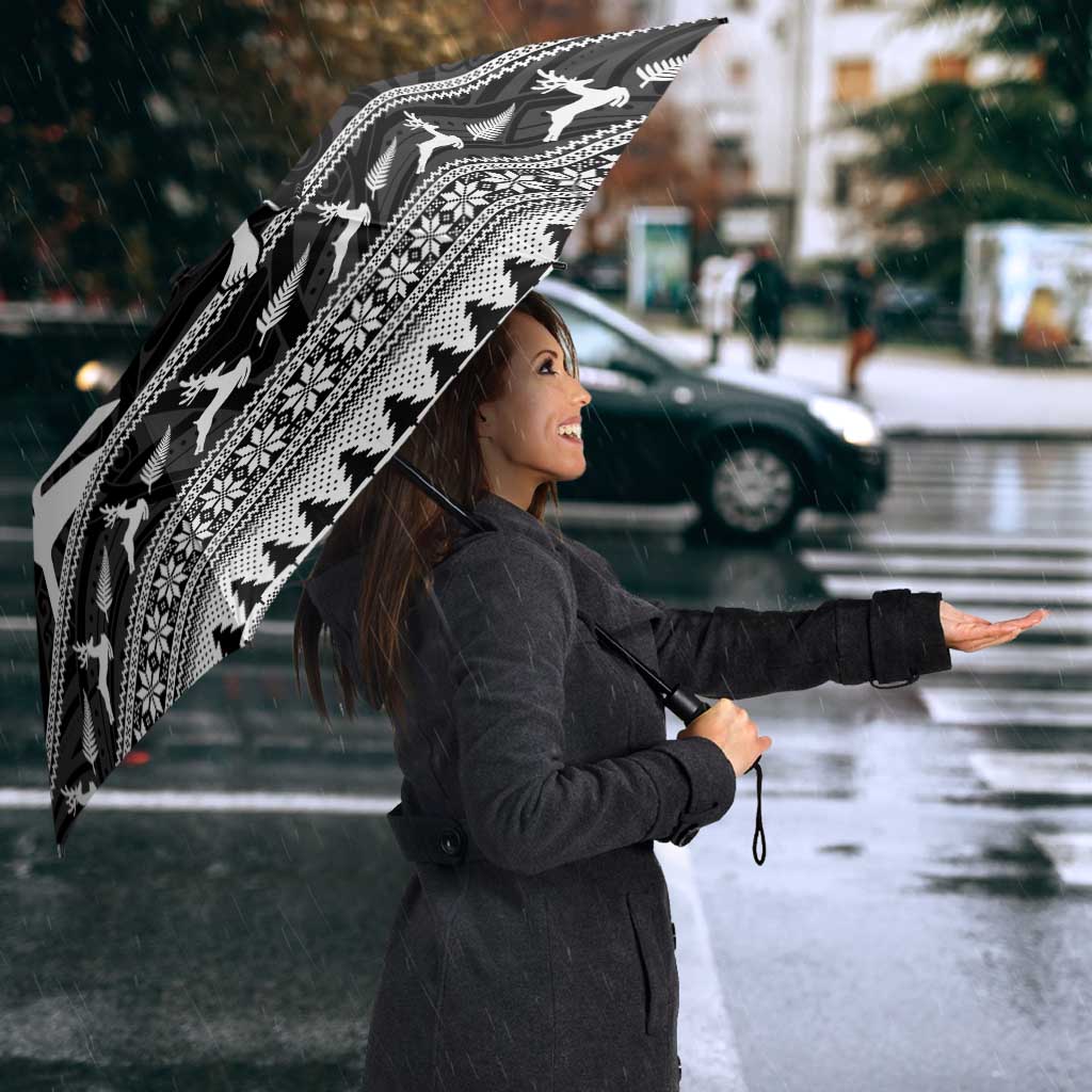 New Zealand Christmas Rugby Personalised Umbrella Meri Kirihimete All Black Maori - Aussie Hoodie