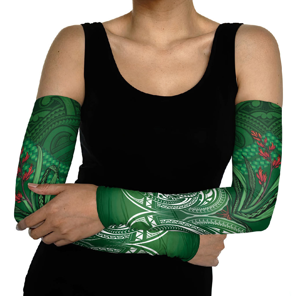 Rongoa Maori New Zealand Harakeke Arm Sleeves NZ Weaving Pattern Green