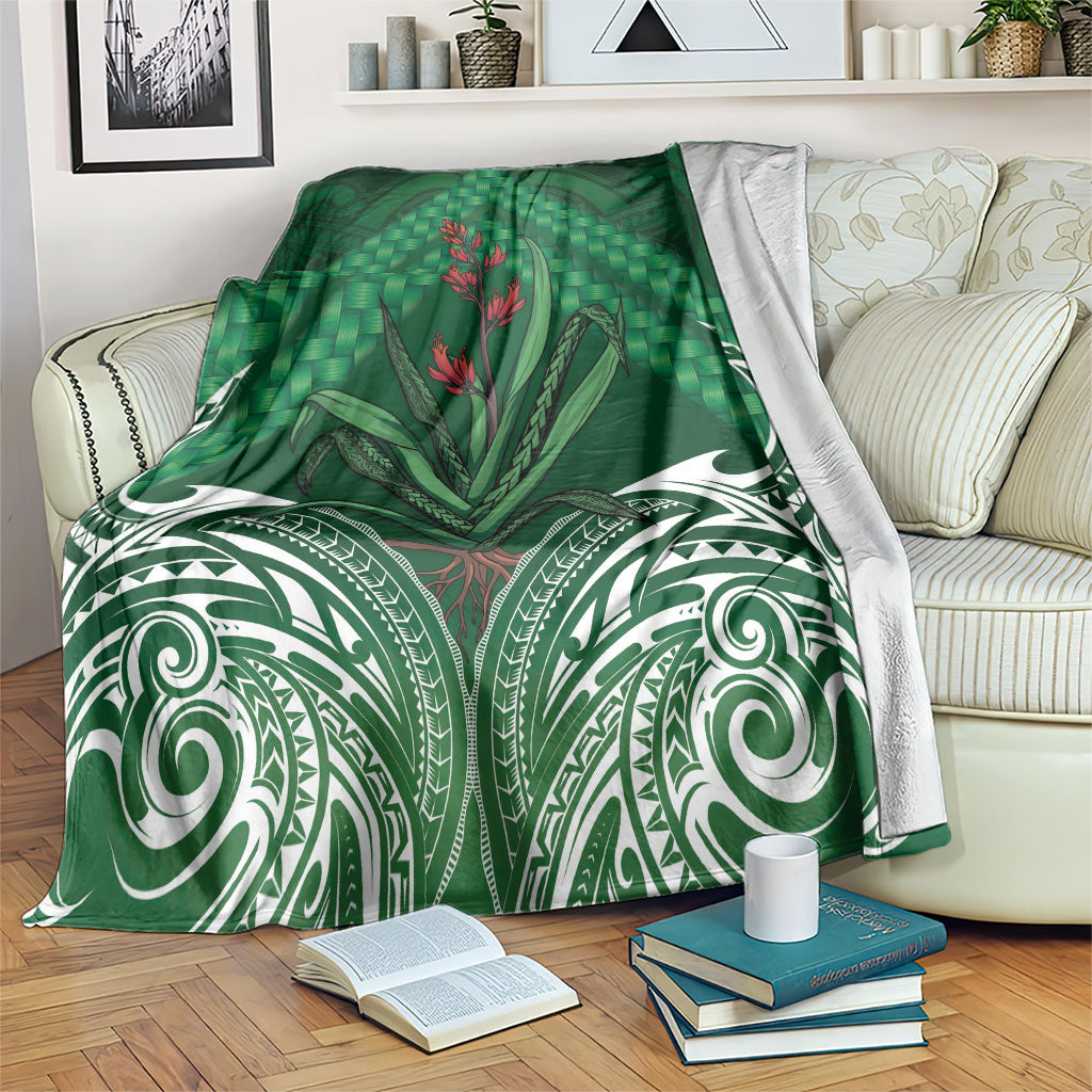 Rongoa Maori New Zealand Harakeke Blanket NZ Weaving Pattern Green