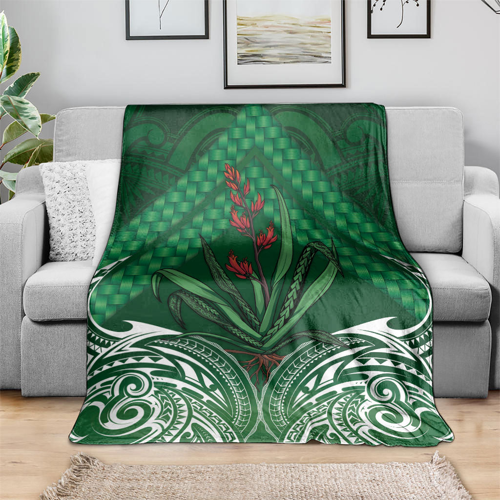 Rongoa Maori New Zealand Harakeke Blanket NZ Weaving Pattern Green