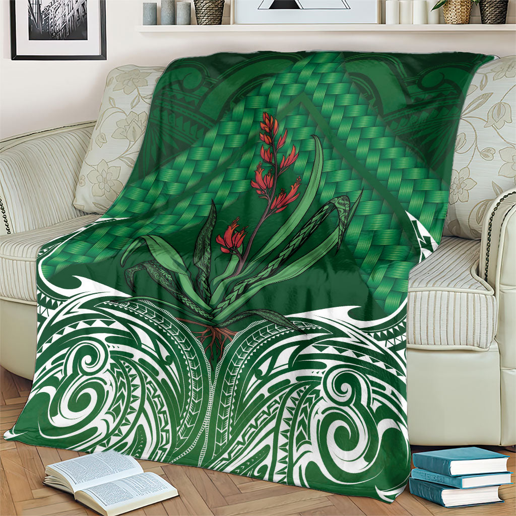 Rongoa Maori New Zealand Harakeke Blanket NZ Weaving Pattern Green