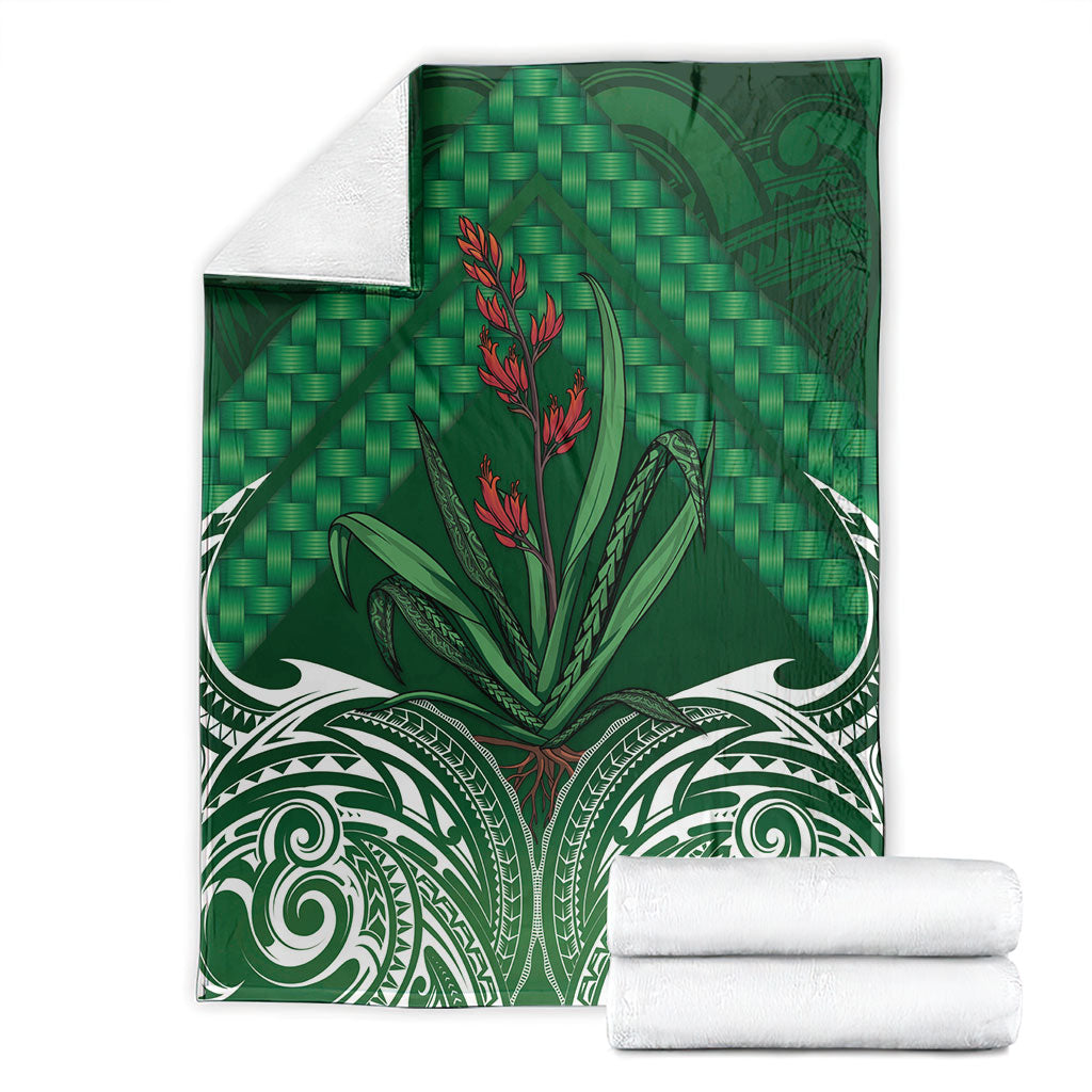Rongoa Maori New Zealand Harakeke Blanket NZ Weaving Pattern Green