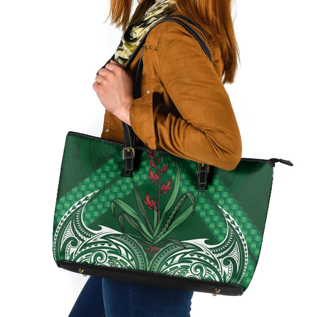 Rongoa Maori New Zealand Harakeke Leather Tote Bag NZ Weaving Pattern Green
