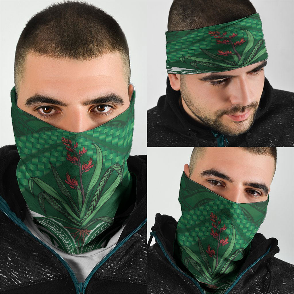 Rongoa Maori New Zealand Harakeke Neck Gaiter NZ Weaving Pattern Green