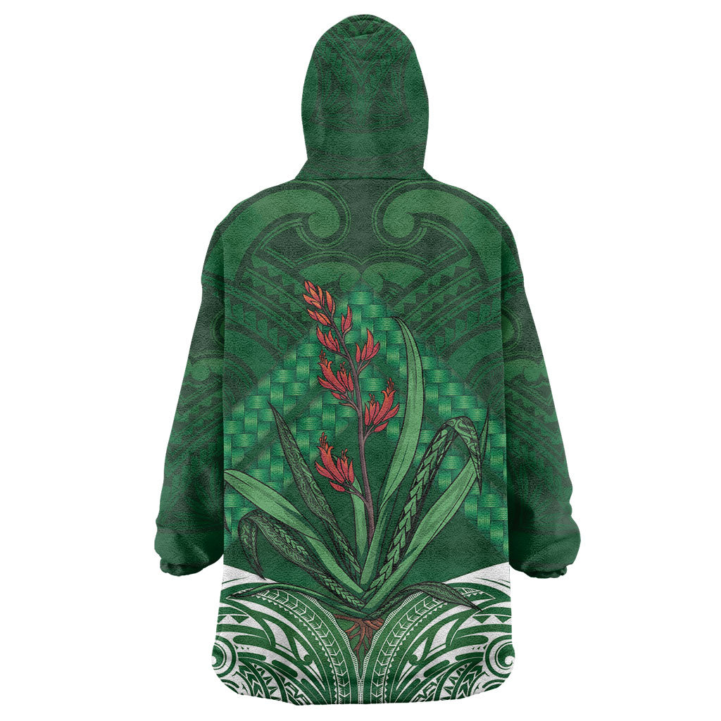 Rongoa Maori New Zealand Harakeke Wearable Blanket Hoodie NZ Weaving Pattern Green
