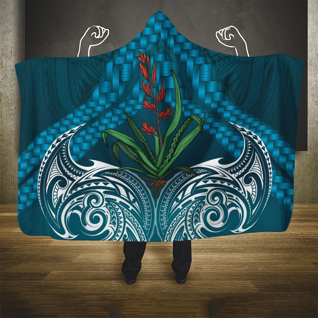 Rongoa Maori New Zealand Harakeke Hooded Blanket NZ Weaving Pattern Dark Teal