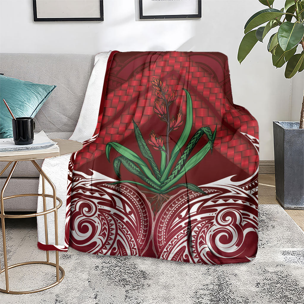 Rongoa Maori New Zealand Harakeke Blanket NZ Weaving Pattern Red