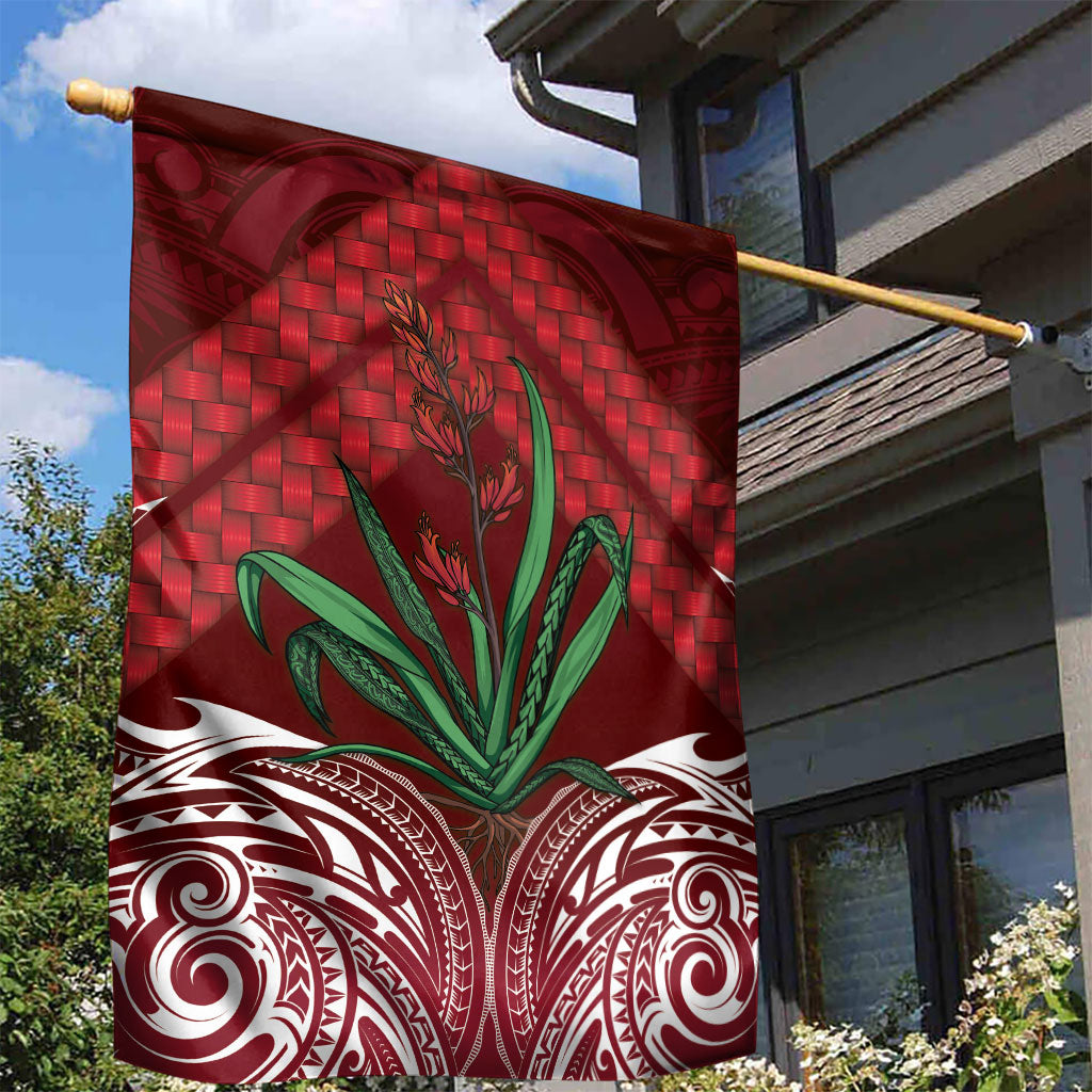 Rongoa Maori New Zealand Harakeke Garden Flag NZ Weaving Pattern Red