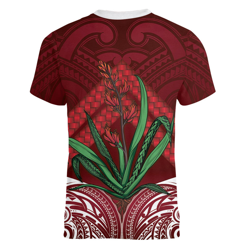 Rongoa Maori New Zealand Harakeke Women V-Neck T-Shirt NZ Weaving Pattern Red