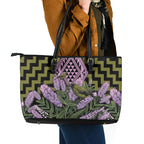 Rongoa Maori New Zealand Koromiko Leather Tote Bag NZ Hebe Korimako Bellbird Poutama