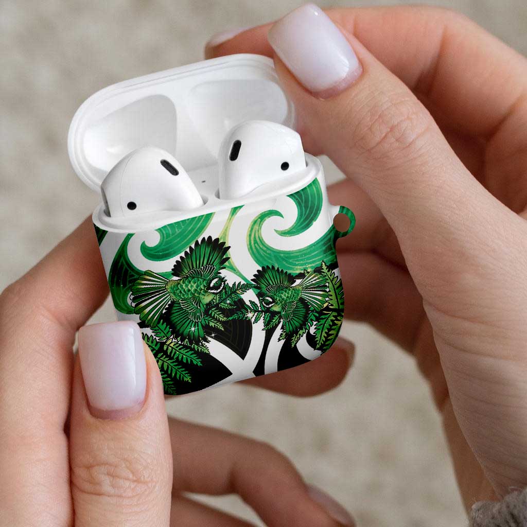 Piwakawaka New Zealand Matariki AirPods Case Maori New Year Silver Fern Green Galaxy