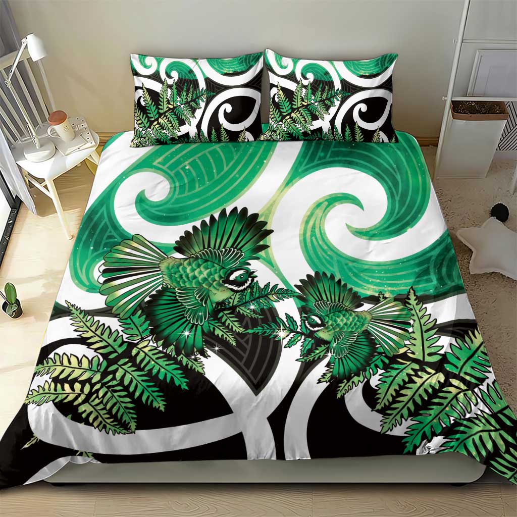 Piwakawaka New Zealand Matariki Bedding Set Maori New Year Silver Fern Green Galaxy