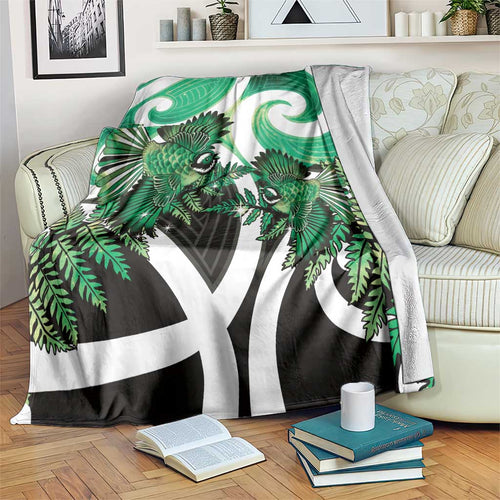 Piwakawaka New Zealand Matariki Blanket Maori New Year Silver Fern Green Galaxy