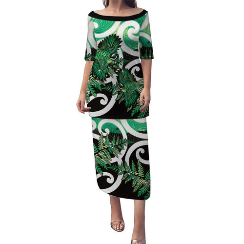 Piwakawaka New Zealand Matariki Family Matching Puletasi and Hawaiian Shirt Maori New Year Silver Fern Green Galaxy