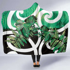 Piwakawaka New Zealand Matariki Hooded Blanket Maori New Year Silver Fern Green Galaxy