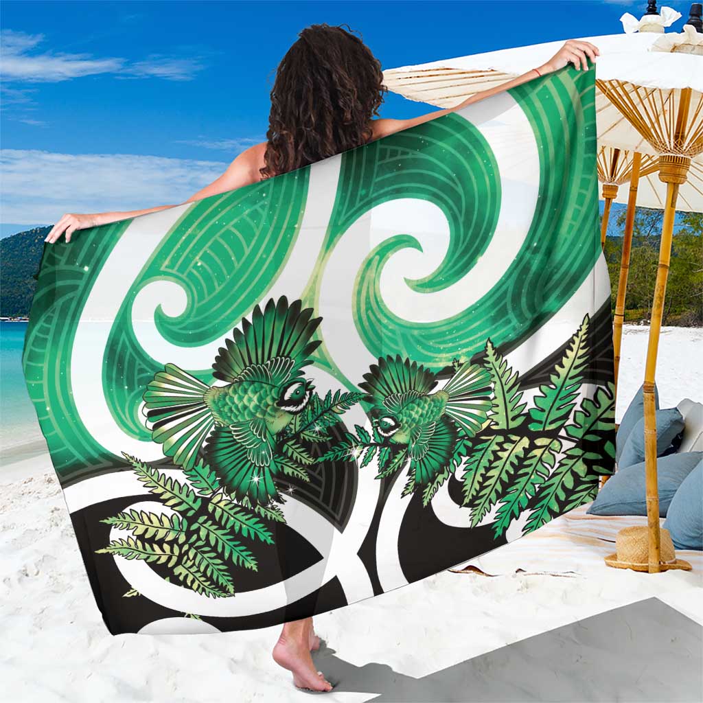Piwakawaka New Zealand Matariki Sarong Maori New Year Silver Fern Green Galaxy