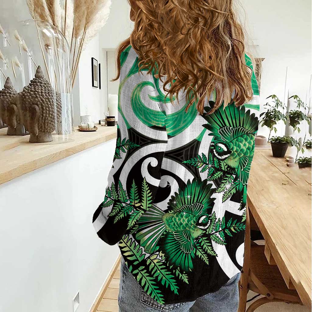 Piwakawaka New Zealand Matariki Women Casual Shirt Maori New Year Silver Fern Green Galaxy