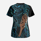 Maripi New Zealand Scrub Top Maori Weapon Paua Shell Haka Fern