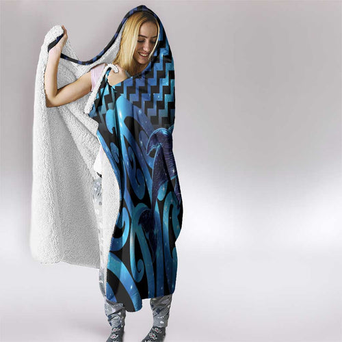 Humpback Whale Matariki New Zealand Hooded Blanket NZ Maori Paikea Poutama Luxury Blue