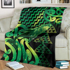 Humpback Whale Matariki New Zealand Blanket NZ Maori Paikea Poutama Luxury Green