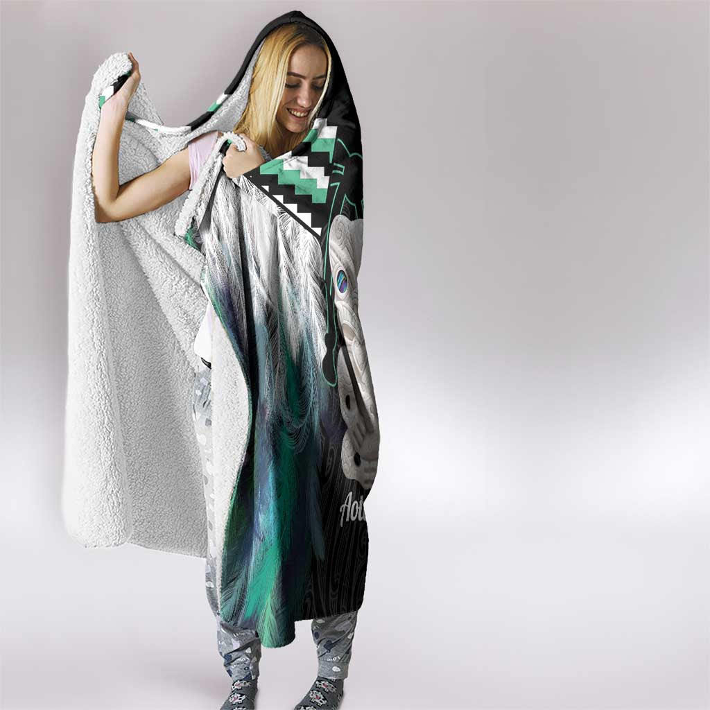 Aotearoa Korowai Motif Hooded Blanket Hei Tiki Poutama Maori Pattern