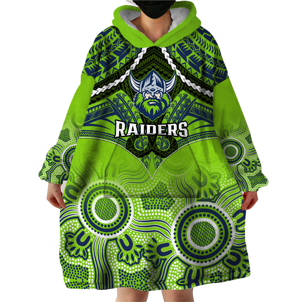 personalised-raiders-rugby-wearable-blanket-hoodie-canberra-1981-aboriginal-mix-polynesian-pattern