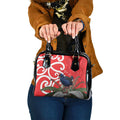 Personalized New Zealand Pukeko Christmas Shoulder Handbag Meri Kirihimete Taniko Ponga Koru Red - Aussie Hoodie