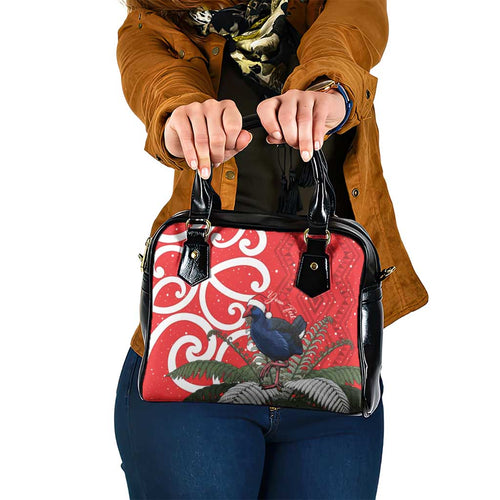 Personalized New Zealand Pukeko Christmas Shoulder Handbag Meri Kirihimete Taniko Ponga Koru Red - Aussie Hoodie