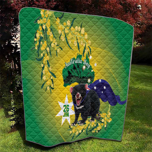 Tasimania Devil Australia Day Quilt Aussie Aussie Aussie Oi! Oi! Oi! - Green