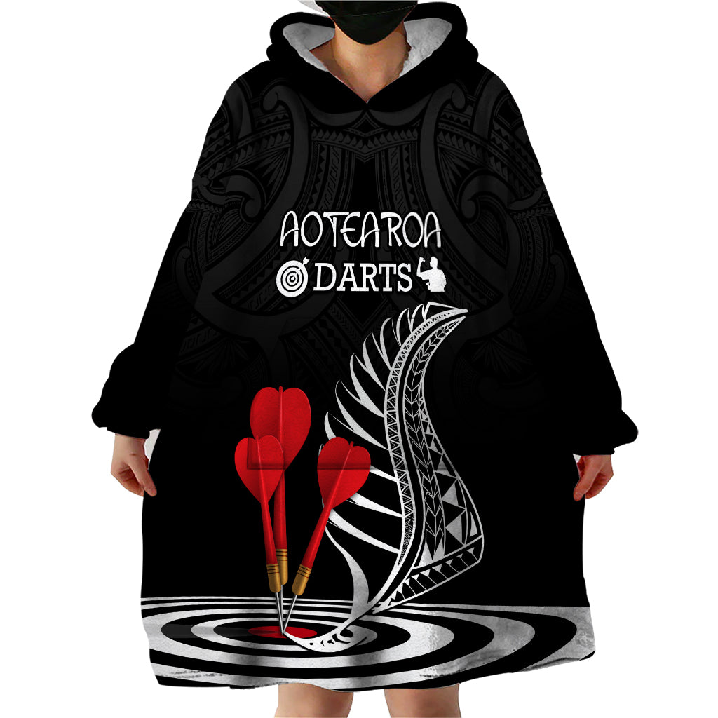 personalised-new-zealand-darts-wearable-blanket-hoodie-aotearoa-maori-fern-bring-it-on