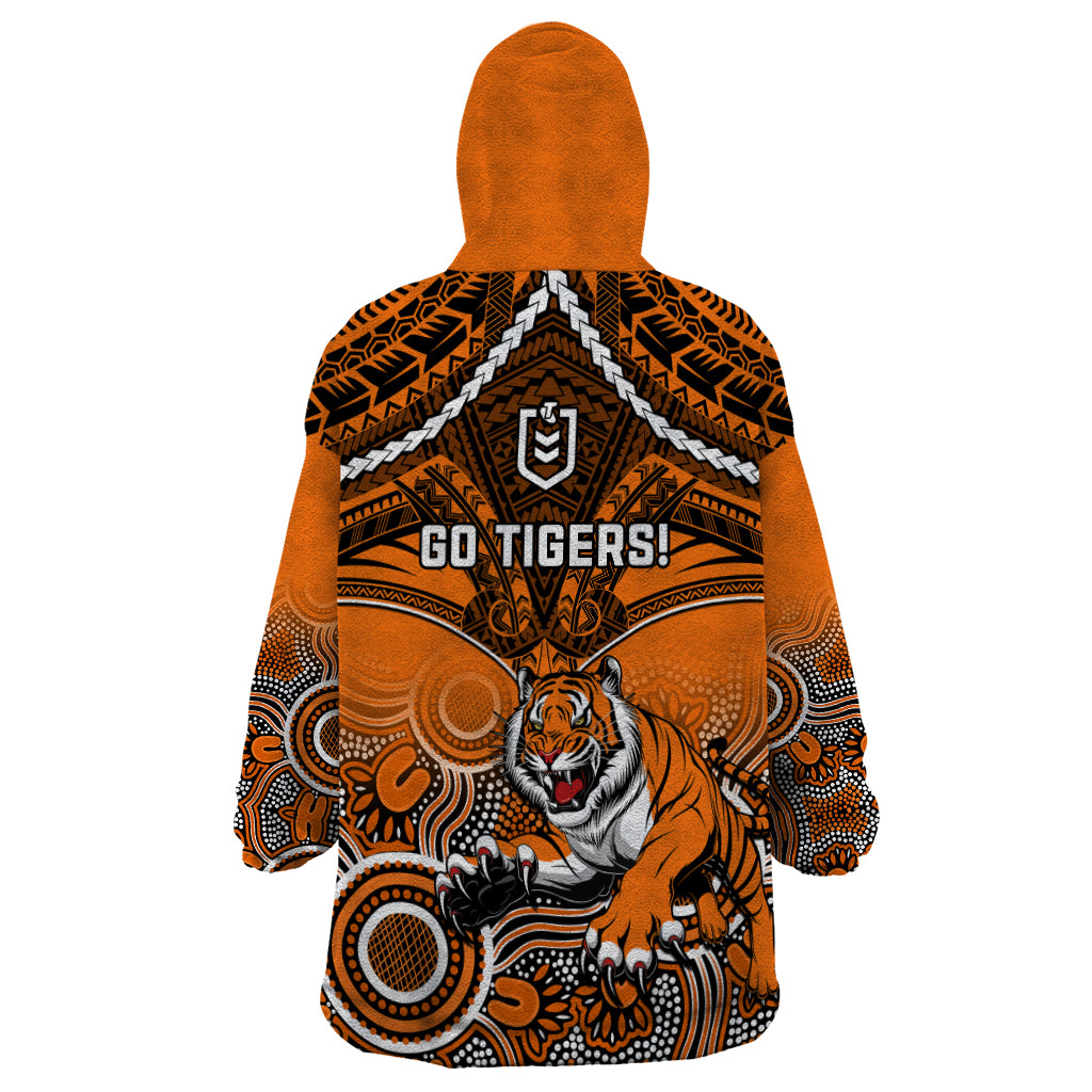 tigers-rugby-wearable-blanket-hoodie-aboriginal-mix-polynesian-pattern