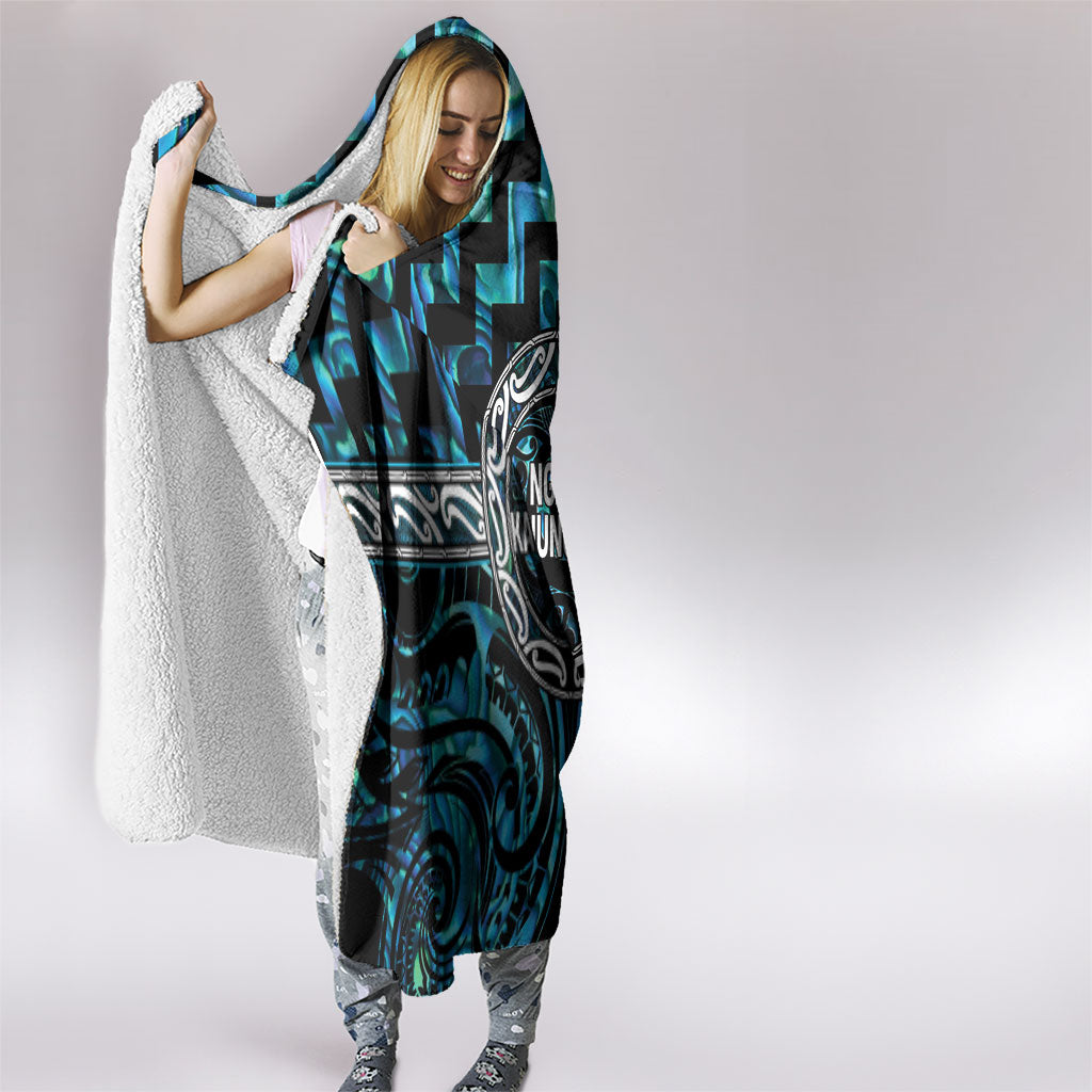 Aotearoa Ngati Kahungunu Hooded Blanket Maori Iwi Poutama Puhoro Tattoo