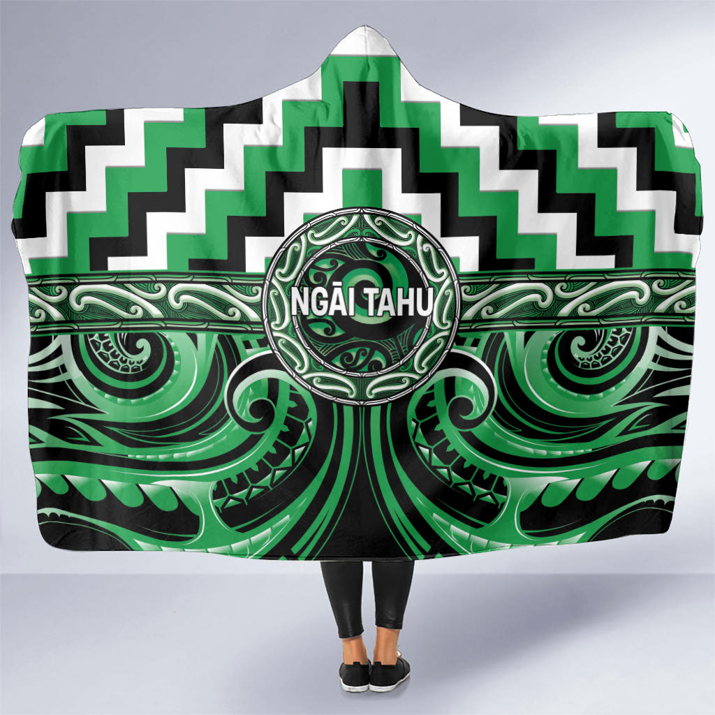 Aotearoa Ngai Tahu Hooded Blanket Maori Iwi Poutama Puhoro Tattoo