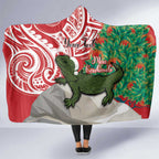 Personalised New Zealand Tuatara Christmas Hooded Blanket Meri Kirihimete Aotearoa Maori Mix Pohutukawa