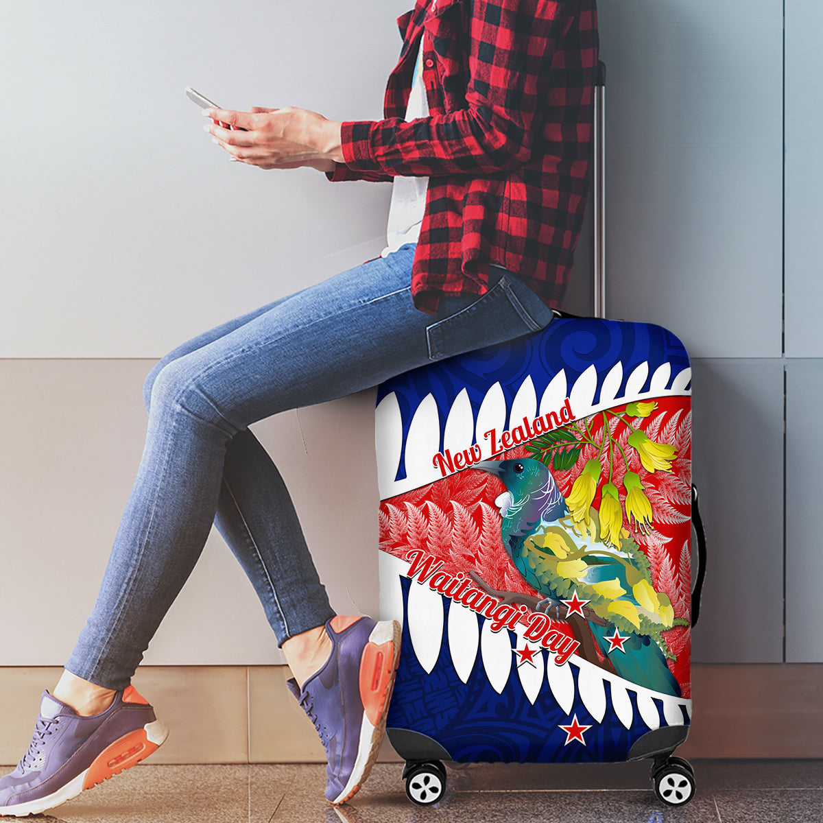 new-zealand-waitangi-day-luggage-cover-nz-maori-tui-bird-with-kowhai-flowers