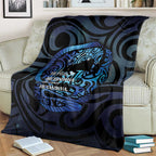 Tuna Eel New Zealand Matariki Blanket He Piko He Taniwha Maori Pattern