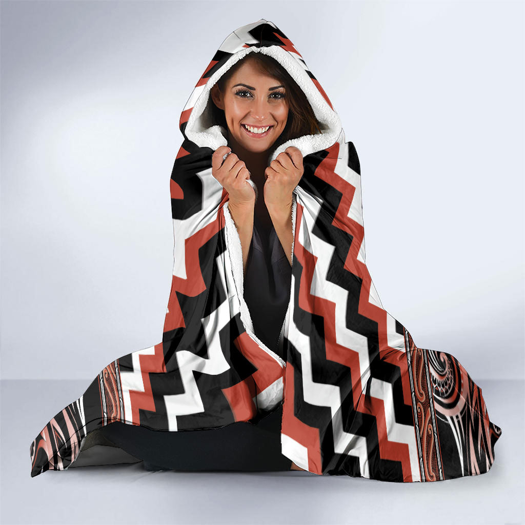 Aotearoa Tapuika Hooded Blanket Maori Iwi Poutama Puhoro Tattoo