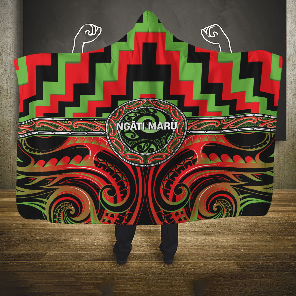 Aotearoa Ngati Maru Hooded Blanket Maori Iwi Poutama Puhoro Tattoo