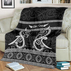 Kia Ora New Zealand Blanket Maori Language Week Pango Taniko Motif - Aussie Hoodie