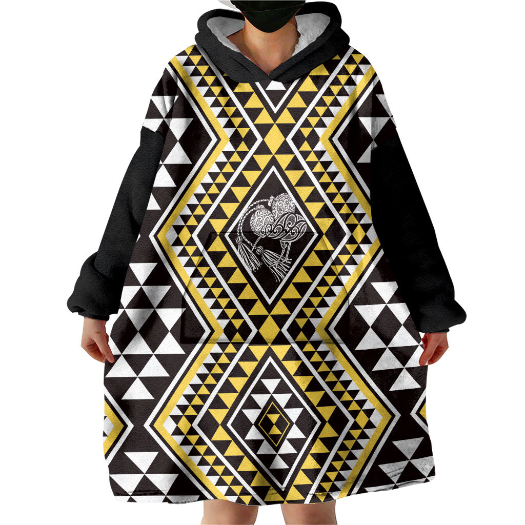 New Zealand Kowhai Taniko Motifs Wearable Blanket Hoodie Maori Poi Dance Costume Inspired