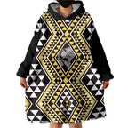 New Zealand Kowhai Taniko Motifs Wearable Blanket Hoodie Maori Poi Dance Costume Inspired
