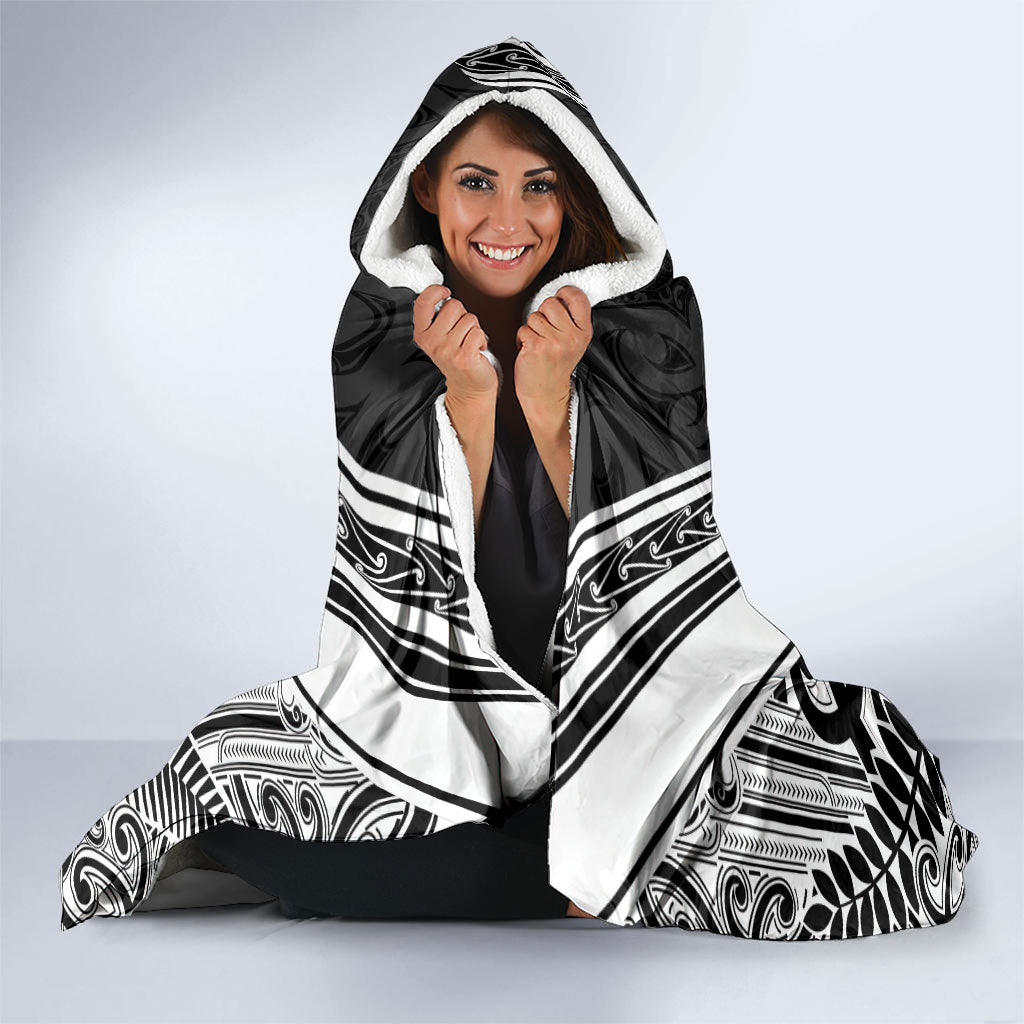 New Zealand Silver Fern Rugby Custom Hooded Blanket Go Wheel Kiwi Maori Pattern