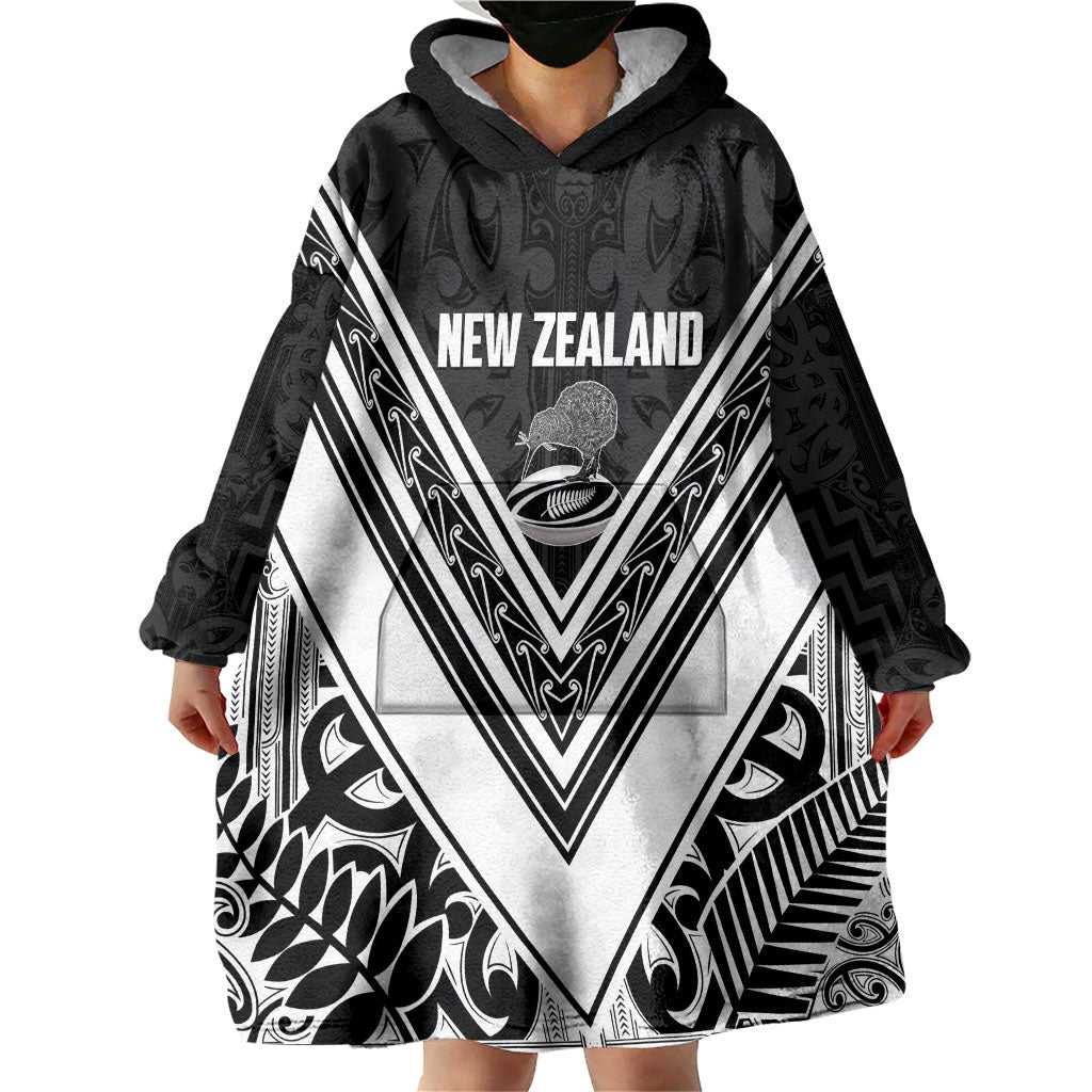 New Zealand Silver Fern Rugby Custom Wearable Blanket Hoodie Go Wheel Kiwi Maori Pattern