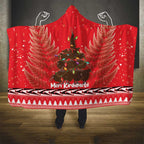 Kiwi New Zealand Christmas Hooded Blanket Meri Kirihimete Silver Fern - Red Color