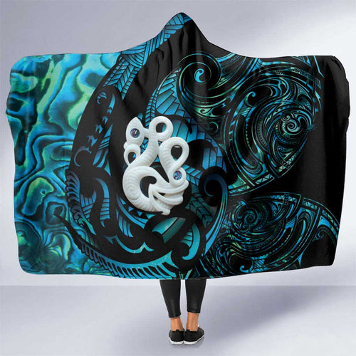 Manaia New Zealand Matariki Hooded Blanket NZ Paua Shell Maori Art