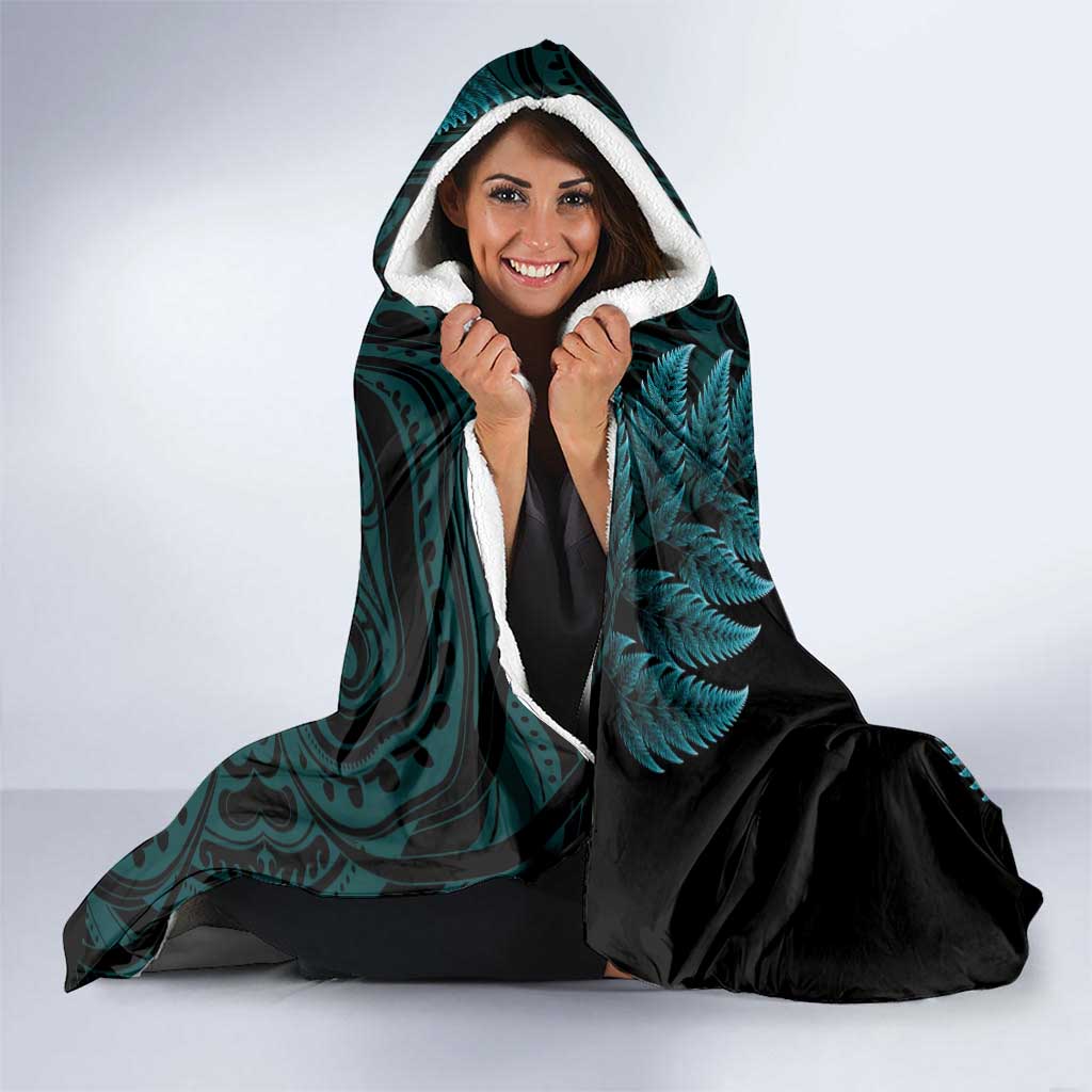New Zealand Darts Christmas Hooded Blanket Maori Fern Merry Dartsmas - Aussie Hoodie