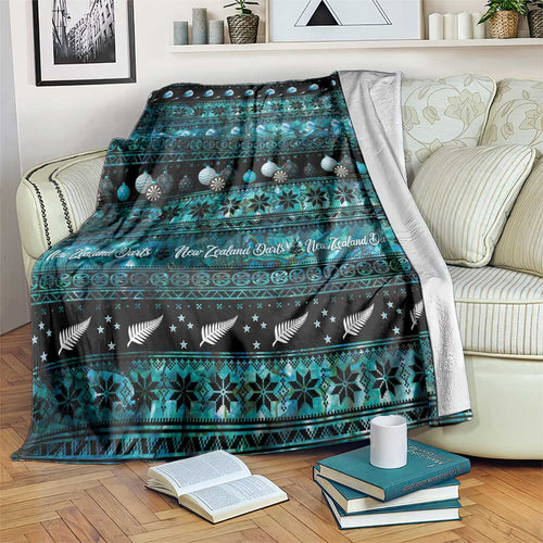 New Zealand Darts Christmas Blanket Merry Xmas Aotearoa Maori Paua Shell - Aussie Hoodie